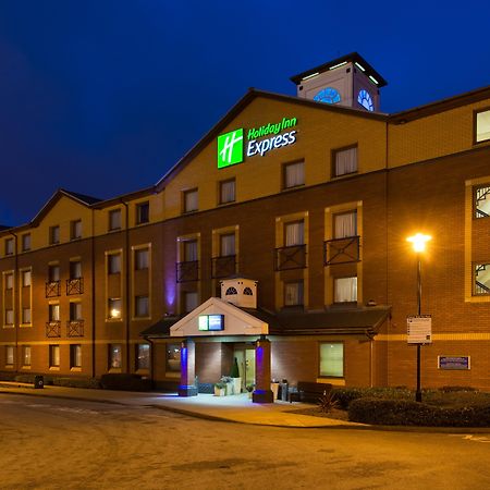 Holiday Inn Express Stoke-On-Trent By Ihg Buitenkant foto