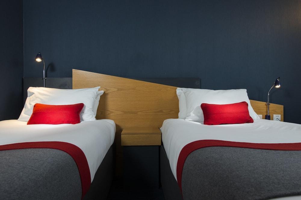 Holiday Inn Express Stoke-On-Trent By Ihg Buitenkant foto