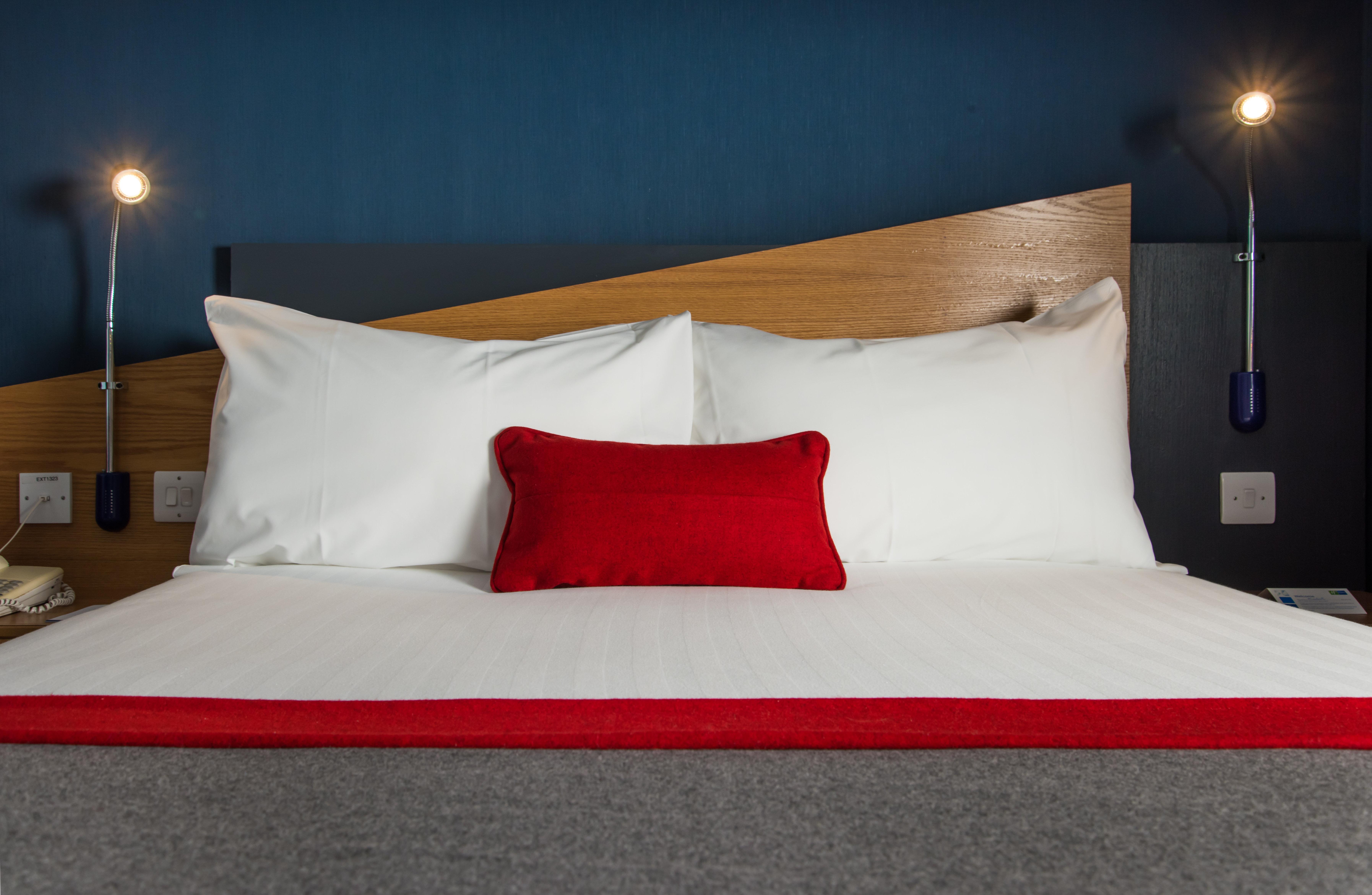 Holiday Inn Express Stoke-On-Trent By Ihg Buitenkant foto