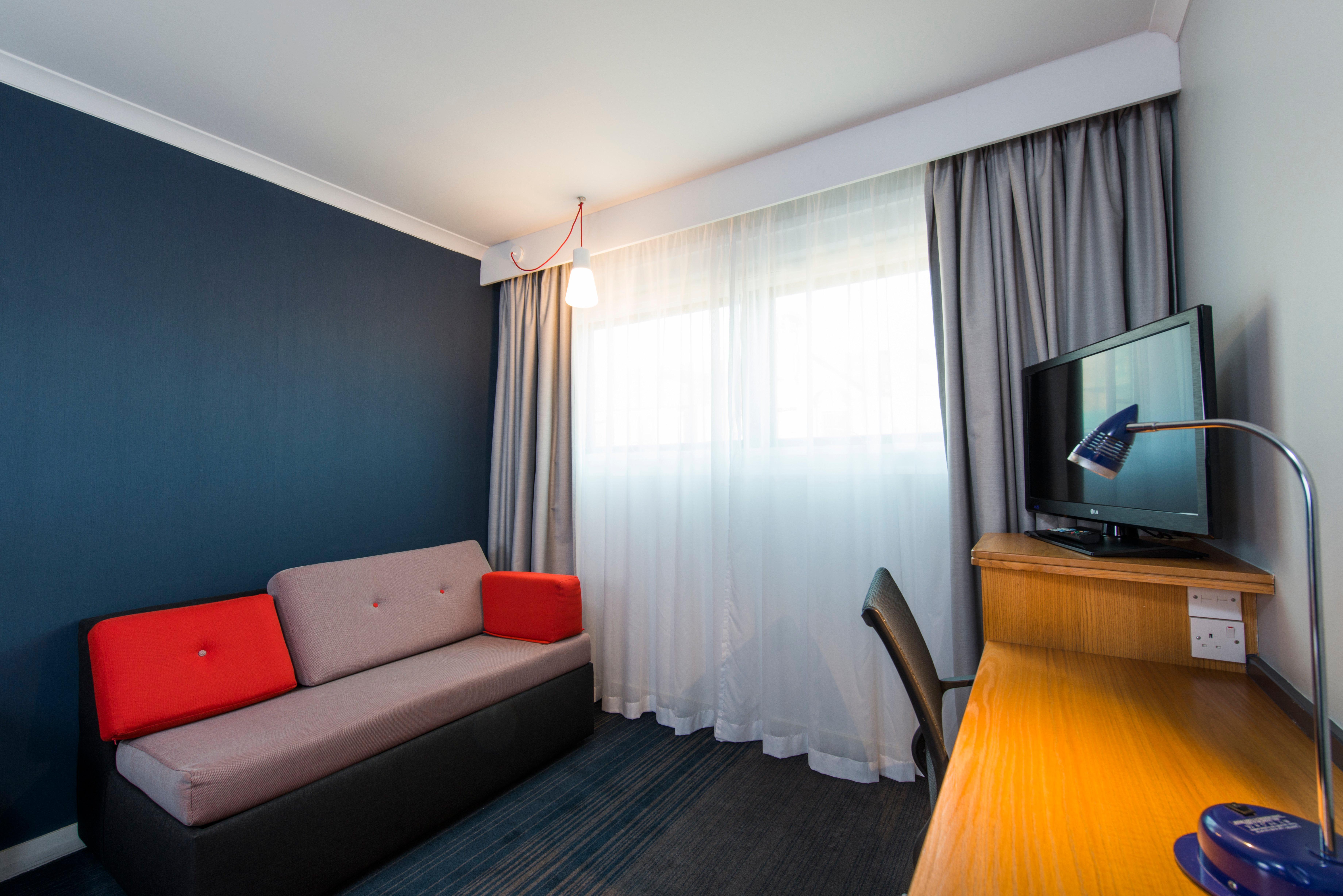 Holiday Inn Express Stoke-On-Trent By Ihg Buitenkant foto