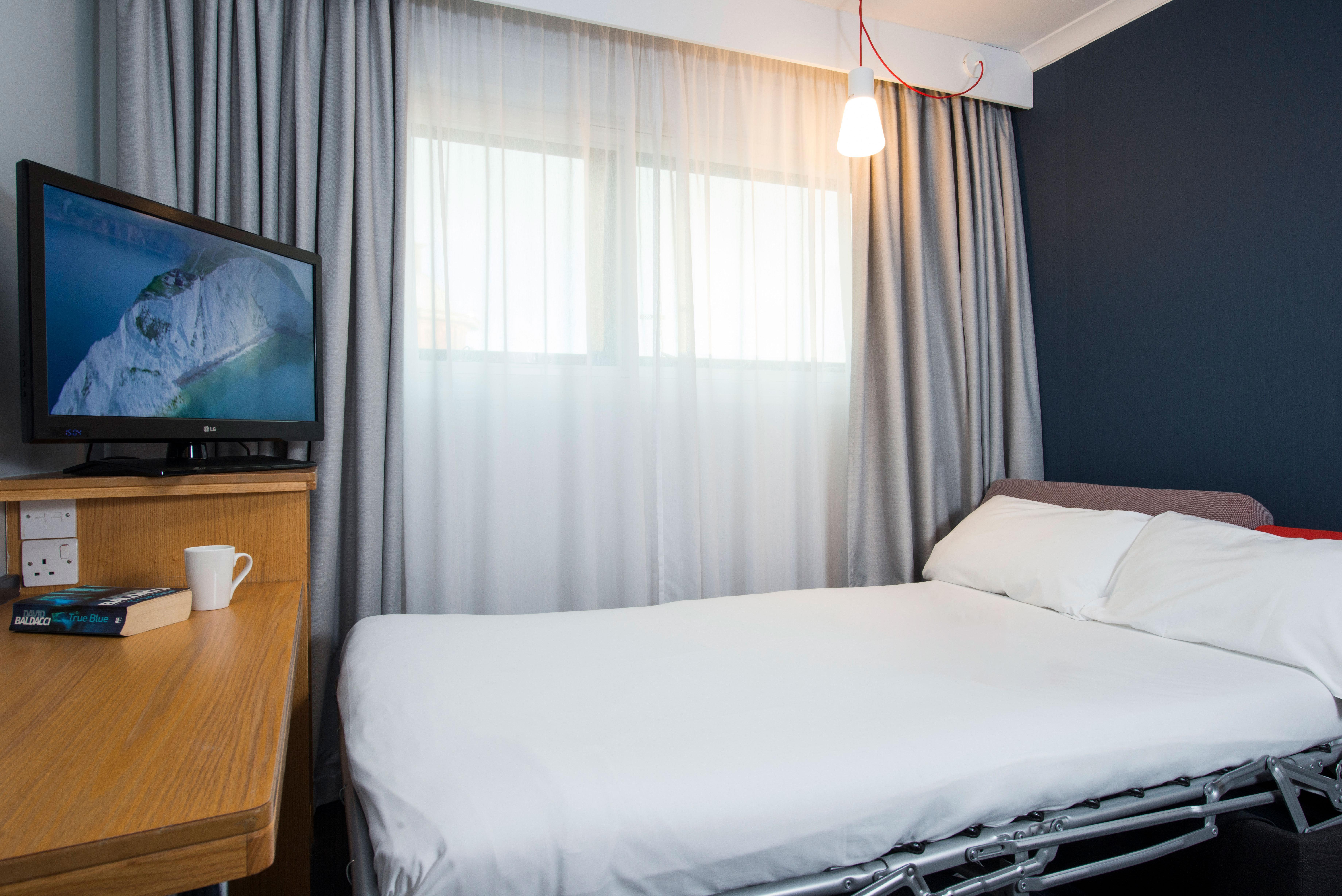 Holiday Inn Express Stoke-On-Trent By Ihg Buitenkant foto