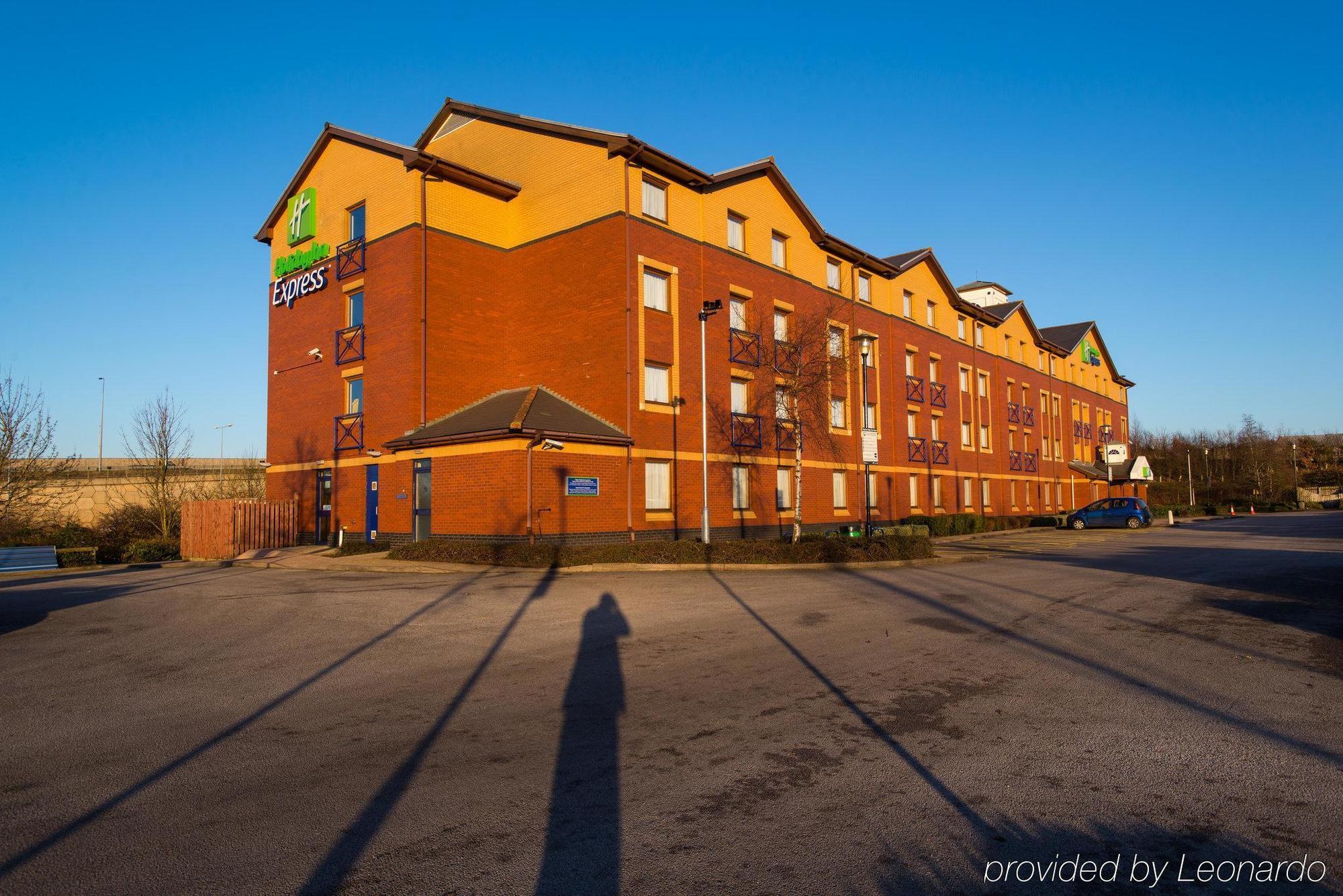 Holiday Inn Express Stoke-On-Trent By Ihg Buitenkant foto