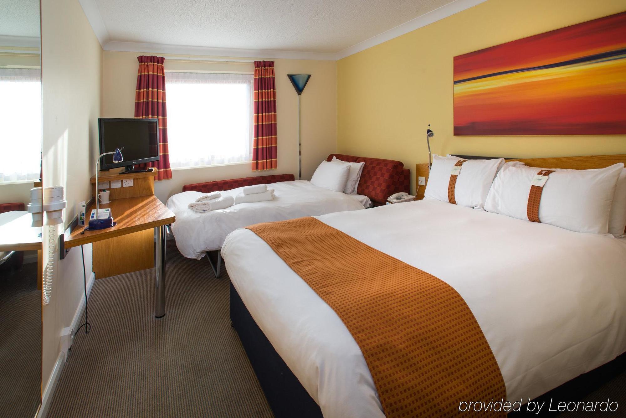 Holiday Inn Express Stoke-On-Trent By Ihg Buitenkant foto