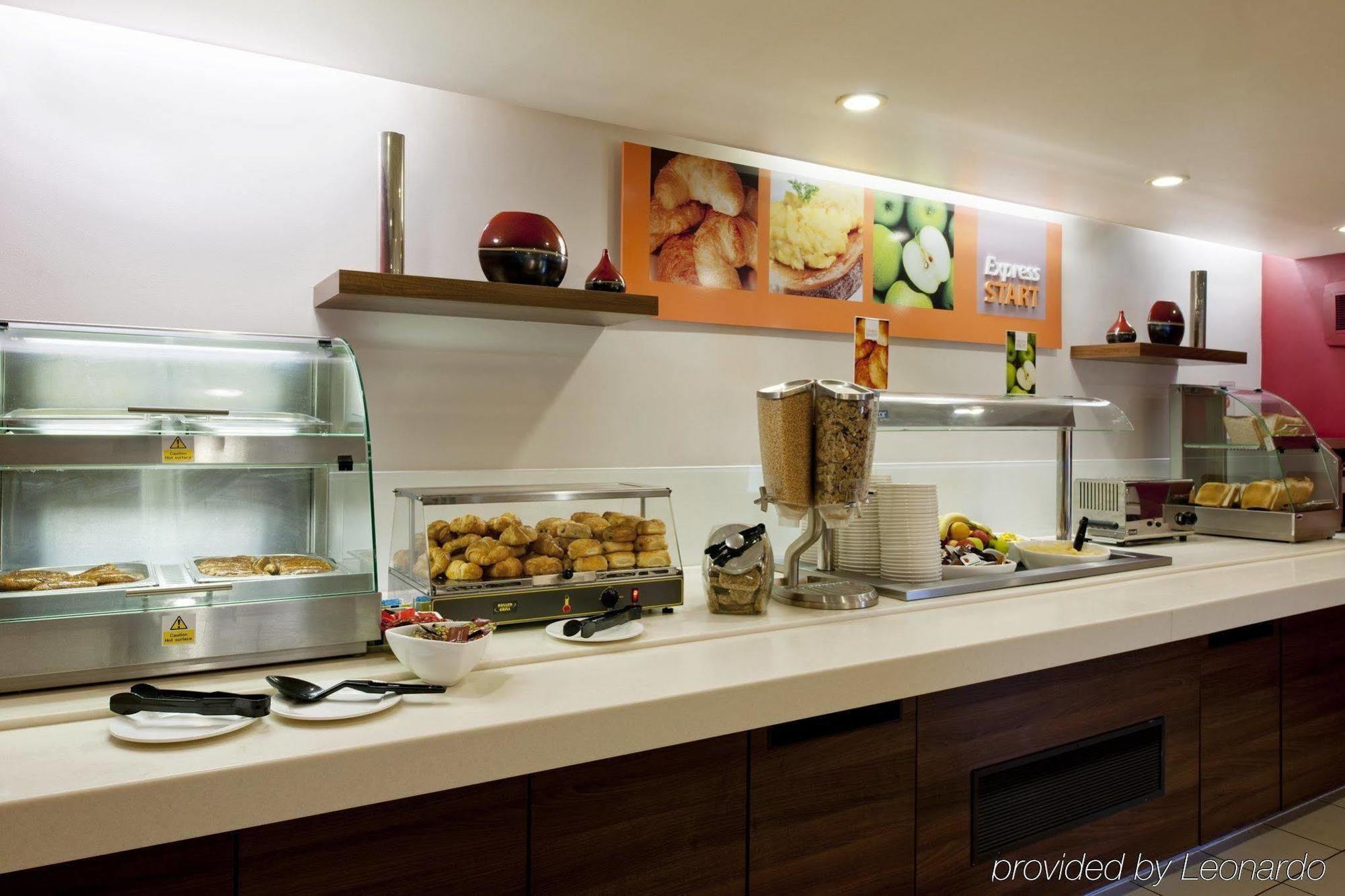 Holiday Inn Express Stoke-On-Trent By Ihg Restaurant foto