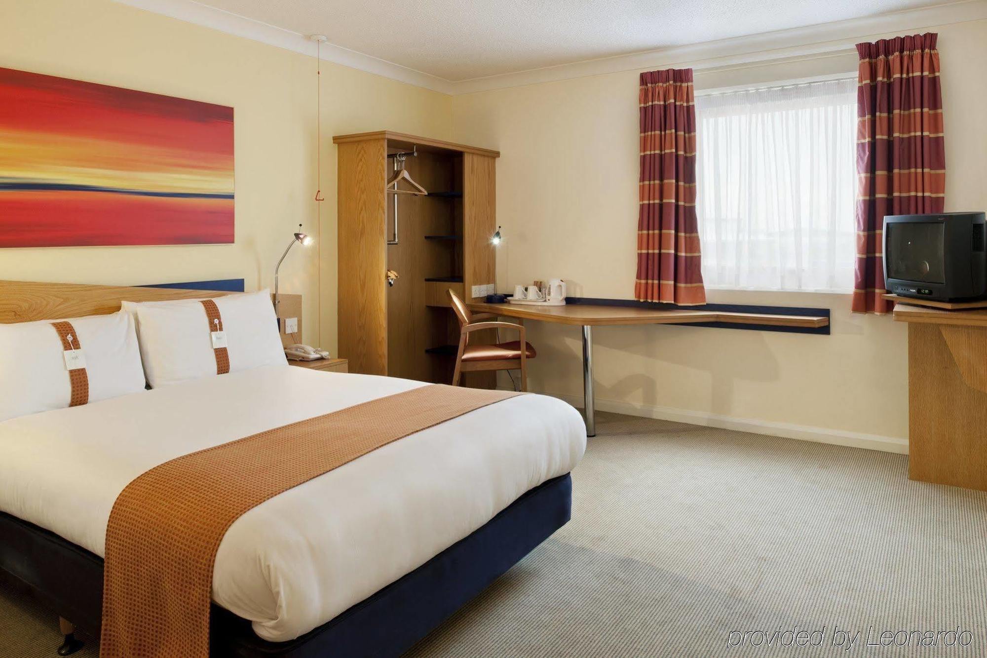 Holiday Inn Express Stoke-On-Trent By Ihg Buitenkant foto